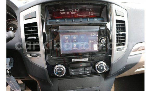 Buy Import Mitsubishi Pajero Black Car in Import - Dubai in Uganda Buy Import Mitsubishi Pajero Black Car in Import - Dubai in Uganda