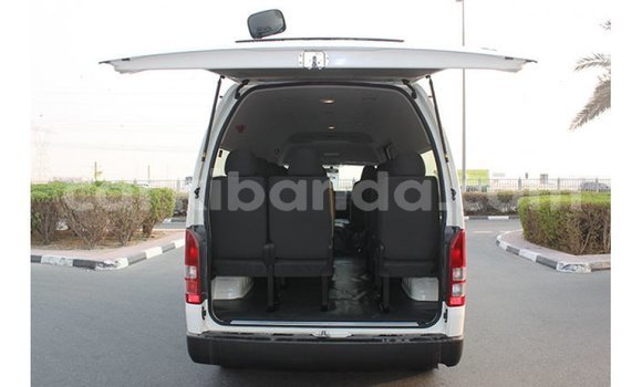 Buy Import Toyota Hiace White Car in Import - Dubai in Uganda Buy Import Toyota Hiace White Car in Import - Dubai in Uganda