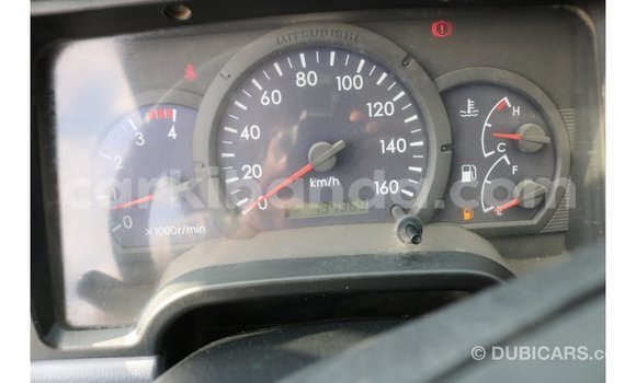 Buy Import Mitsubishi L400 White Truck in Import - Dubai in Uganda