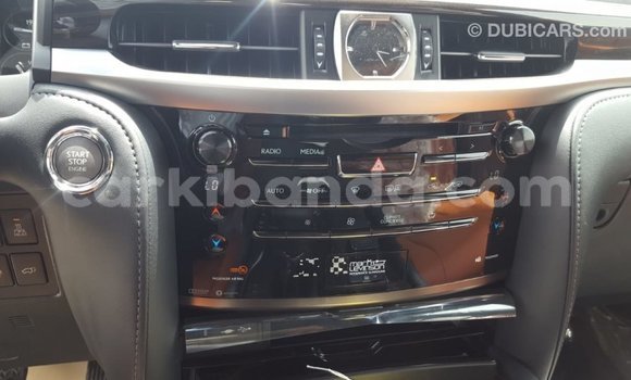 Acheter Import Voiture Lexus LX Autre à Import - Dubai, Ouganda Acheter Import Voiture Lexus LX Autre à Import - Dubai, Ouganda