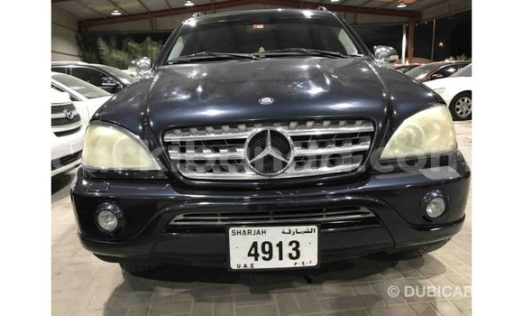 Nunua Imported Mercedes‒Benz 190 (W201) Bluu Gari ndani ya Import - Dubai nchini Uganda Nunua Imported Mercedes‒Benz 190 (W201) Bluu Gari ndani ya Import - Dubai nchini Uganda