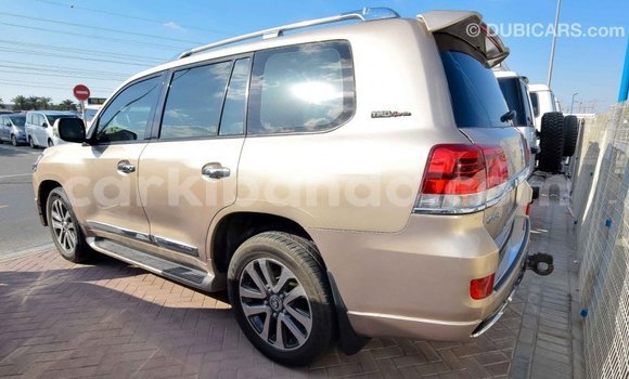 Gura Imported Toyota Land Cruiser Other Imodoka i Import - Dubai mu Uganda Gura Imported Toyota Land Cruiser Other Imodoka i Import - Dubai mu Uganda