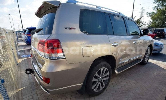 Gura Imported Toyota Land Cruiser Other Imodoka i Import - Dubai mu Uganda Gura Imported Toyota Land Cruiser Other Imodoka i Import - Dubai mu Uganda