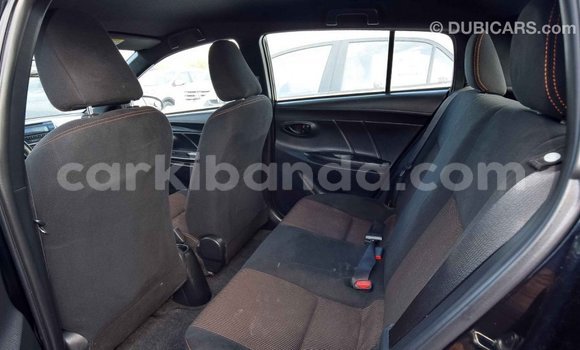Nunua Imported Toyota Yaris Nyeusi Gari ndani ya Import - Dubai nchini Uganda Nunua Imported Toyota Yaris Nyeusi Gari ndani ya Import - Dubai nchini Uganda