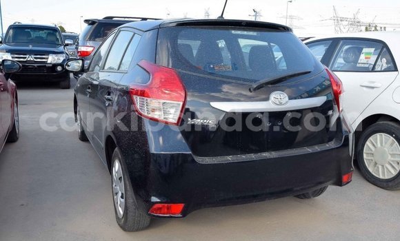 Nunua Imported Toyota Yaris Nyeusi Gari ndani ya Import - Dubai nchini Uganda Nunua Imported Toyota Yaris Nyeusi Gari ndani ya Import - Dubai nchini Uganda