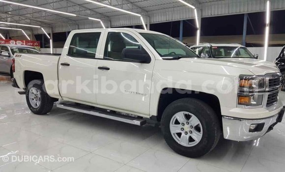 Buy Import Chevrolet Silverado White Car in Import - Dubai in Uganda Buy Import Chevrolet Silverado White Car in Import - Dubai in Uganda