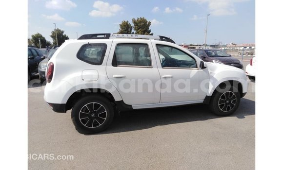 Gura Imported Renault Duster White Imodoka i Import - Dubai mu Uganda Gura Imported Renault Duster White Imodoka i Import - Dubai mu Uganda
