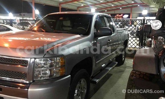 Nunua Imported Chevrolet Silverado Nyingine Gari ndani ya Import - Dubai nchini Uganda Nunua Imported Chevrolet Silverado Nyingine Gari ndani ya Import - Dubai nchini Uganda