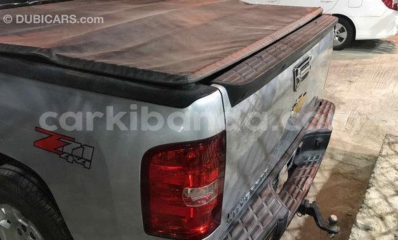 Nunua Imported Chevrolet Silverado Nyingine Gari ndani ya Import - Dubai nchini Uganda Nunua Imported Chevrolet Silverado Nyingine Gari ndani ya Import - Dubai nchini Uganda