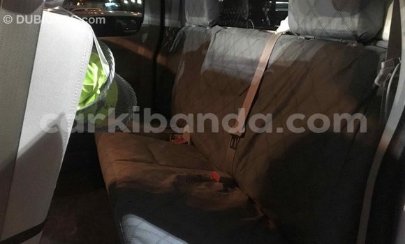 Nunua Imported Chevrolet Silverado Nyingine Gari ndani ya Import - Dubai nchini Uganda Nunua Imported Chevrolet Silverado Nyingine Gari ndani ya Import - Dubai nchini Uganda