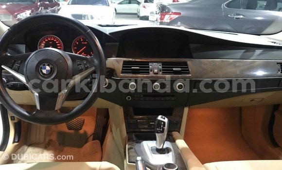 Nunua Imported BMW C Nyeupe Bike ndani ya Import - Dubai nchini Uganda Nunua Imported BMW C Nyeupe Bike ndani ya Import - Dubai nchini Uganda