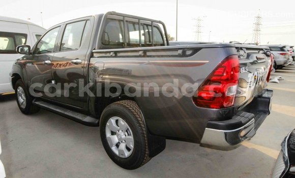 Nunua Imported Toyota Hilux Nyingine Gari ndani ya Import - Dubai nchini Uganda Nunua Imported Toyota Hilux Nyingine Gari ndani ya Import - Dubai nchini Uganda