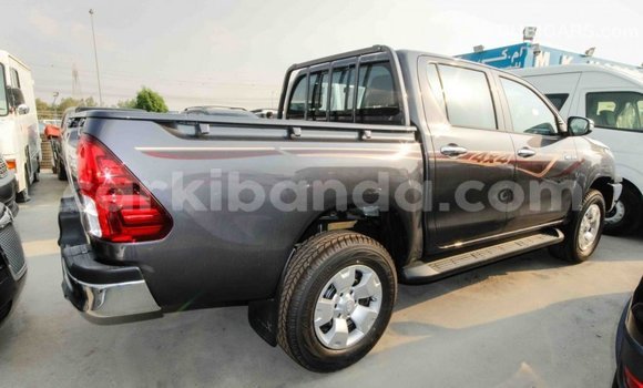 Nunua Imported Toyota Hilux Nyingine Gari ndani ya Import - Dubai nchini Uganda Nunua Imported Toyota Hilux Nyingine Gari ndani ya Import - Dubai nchini Uganda