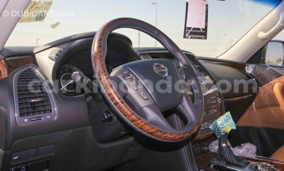 Nunua Imported Nissan Patrol Nyeupe Gari ndani ya Import - Dubai nchini Uganda Nunua Imported Nissan Patrol Nyeupe Gari ndani ya Import - Dubai nchini Uganda