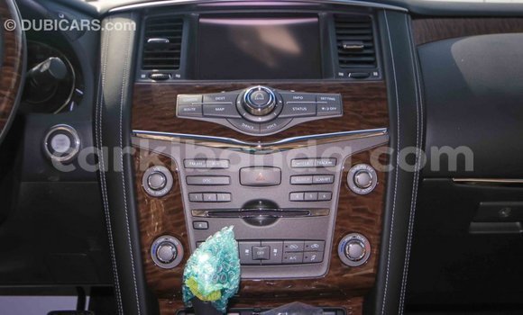 Nunua Imported Nissan Patrol Nyeupe Gari ndani ya Import - Dubai nchini Uganda Nunua Imported Nissan Patrol Nyeupe Gari ndani ya Import - Dubai nchini Uganda