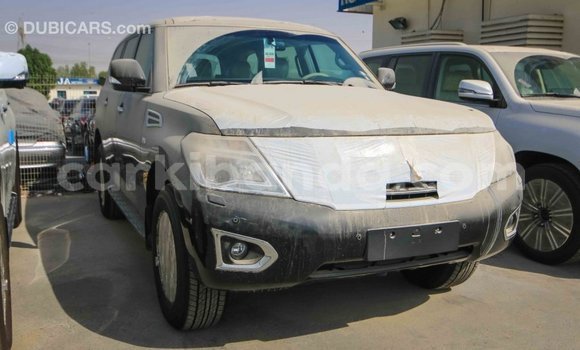 Gura Imported Nissan Patrol Black Imodoka i Import - Dubai mu Uganda Gura Imported Nissan Patrol Black Imodoka i Import - Dubai mu Uganda
