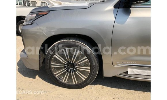 Acheter Import Voiture Lexus LX Autre à Import - Dubai, Ouganda Acheter Import Voiture Lexus LX Autre à Import - Dubai, Ouganda