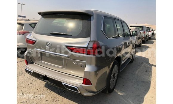 Acheter Import Voiture Lexus LX Autre à Import - Dubai, Ouganda Acheter Import Voiture Lexus LX Autre à Import - Dubai, Ouganda