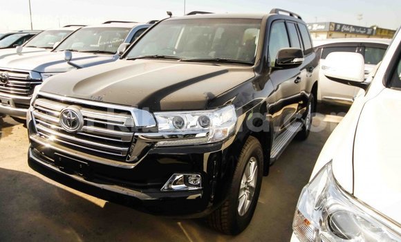 Buy Import Toyota Land Cruiser Black Car in Import - Dubai in Uganda Buy Import Toyota Land Cruiser Black Car in Import - Dubai in Uganda