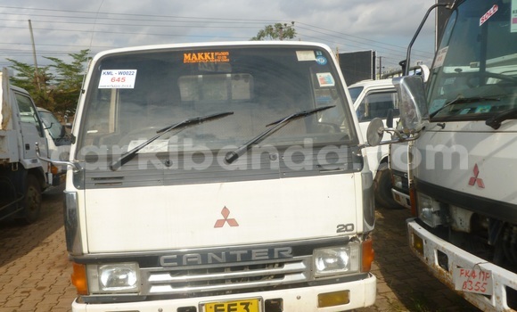 Buy Used Mitsubishi L400 White Truck in Arua in Uganda