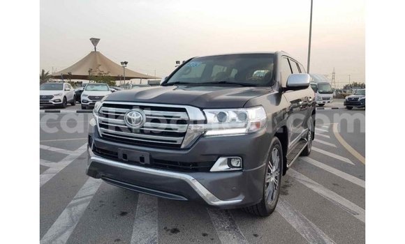 Buy Import Toyota Land Cruiser Other Car in Import - Dubai in Uganda Buy Import Toyota Land Cruiser Other Car in Import - Dubai in Uganda