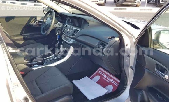 Gura Imported Honda Accord Other Imodoka i Import - Dubai mu Uganda Gura Imported Honda Accord Other Imodoka i Import - Dubai mu Uganda