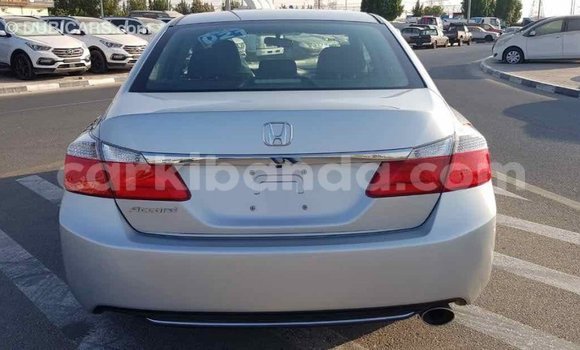 Gura Imported Honda Accord Other Imodoka i Import - Dubai mu Uganda Gura Imported Honda Accord Other Imodoka i Import - Dubai mu Uganda