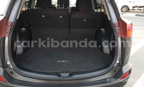 Nunua Imported Toyota RAV4 Nyingine Gari ndani ya Import - Dubai nchini Uganda Nunua Imported Toyota RAV4 Nyingine Gari ndani ya Import - Dubai nchini Uganda