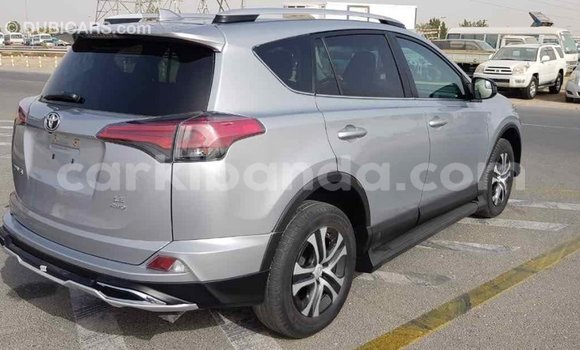 Nunua Imported Toyota RAV4 Nyingine Gari ndani ya Import - Dubai nchini Uganda Nunua Imported Toyota RAV4 Nyingine Gari ndani ya Import - Dubai nchini Uganda