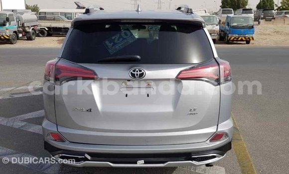 Nunua Imported Toyota RAV4 Nyingine Gari ndani ya Import - Dubai nchini Uganda Nunua Imported Toyota RAV4 Nyingine Gari ndani ya Import - Dubai nchini Uganda