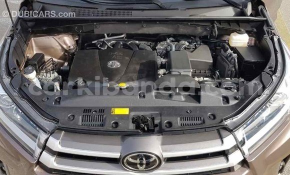 Buy Import Toyota Highlander Brown Car in Import - Dubai in Uganda Buy Import Toyota Highlander Brown Car in Import - Dubai in Uganda