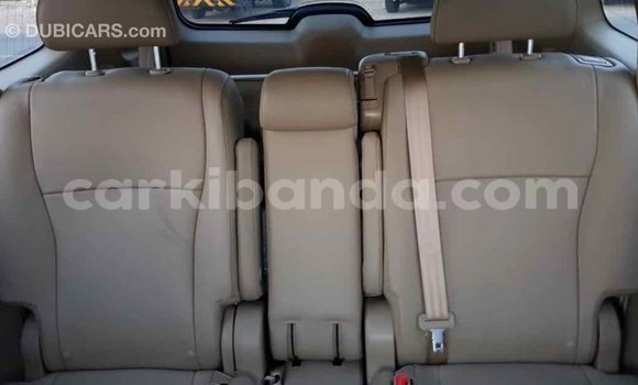 Buy Import Toyota Highlander Green Car in Import - Dubai in Uganda Buy Import Toyota Highlander Green Car in Import - Dubai in Uganda