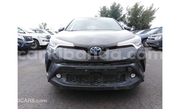 Gura Imported Toyota C-HR Other Imodoka i Import - Dubai mu Uganda Gura Imported Toyota C-HR Other Imodoka i Import - Dubai mu Uganda