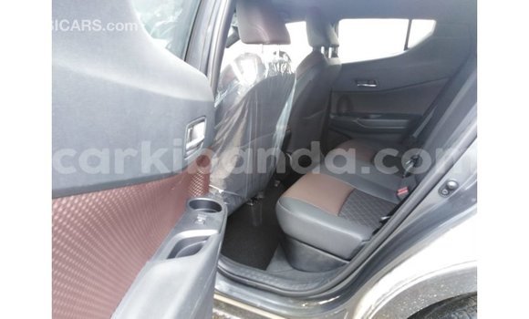Gura Imported Toyota C-HR Other Imodoka i Import - Dubai mu Uganda Gura Imported Toyota C-HR Other Imodoka i Import - Dubai mu Uganda