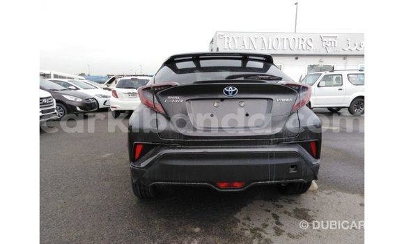 Gura Imported Toyota C-HR Other Imodoka i Import - Dubai mu Uganda Gura Imported Toyota C-HR Other Imodoka i Import - Dubai mu Uganda