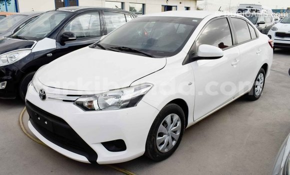 Gura Imported Toyota Yaris White Imodoka i Import - Dubai mu Uganda Gura Imported Toyota Yaris White Imodoka i Import - Dubai mu Uganda