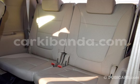 Nunua Imported Kia Sorento Nyeupe Gari ndani ya Import - Dubai nchini Uganda Nunua Imported Kia Sorento Nyeupe Gari ndani ya Import - Dubai nchini Uganda