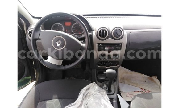 Gura Imported Renault Duster Green Imodoka i Import - Dubai mu Uganda Gura Imported Renault Duster Green Imodoka i Import - Dubai mu Uganda