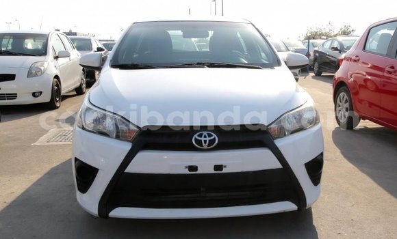 Gura Imported Toyota Yaris White Imodoka i Import - Dubai mu Uganda Gura Imported Toyota Yaris White Imodoka i Import - Dubai mu Uganda