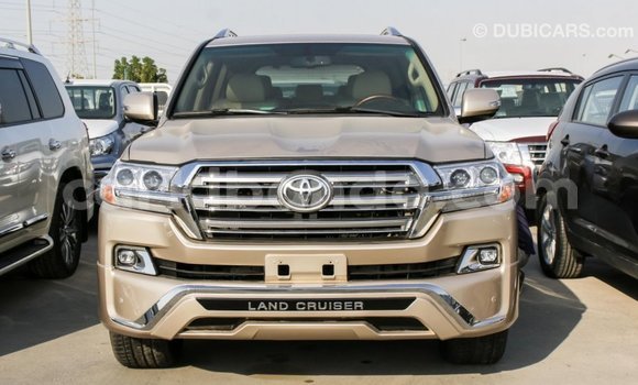 Nunua Imported Toyota Land Cruiser Nyingine Gari ndani ya Import - Dubai nchini Uganda Nunua Imported Toyota Land Cruiser Nyingine Gari ndani ya Import - Dubai nchini Uganda