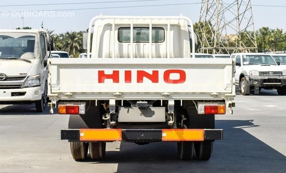 Gura Imported Hino 300 Series White Ikamyo i Import - Dubai mu Uganda Gura Imported Hino 300 Series White Ikamyo i Import - Dubai mu Uganda