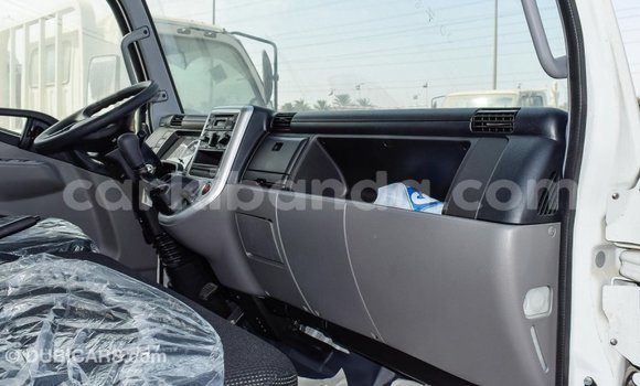 Buy Import Mitsubishi L400 White Truck in Import - Dubai in Uganda Buy Import Mitsubishi L400 White Truck in Import - Dubai in Uganda