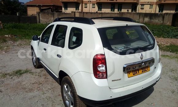 Gura Yakoze Renault Duster White Imodoka i Kampala mu Uganda Gura Yakoze Renault Duster White Imodoka i Kampala mu Uganda