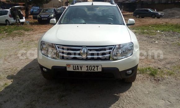 Gura Yakoze Renault Duster White Imodoka i Kampala mu Uganda Gura Yakoze Renault Duster White Imodoka i Kampala mu Uganda