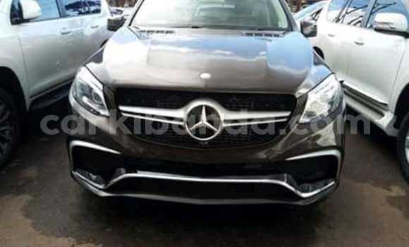 Gura Yakoze Mercedes‒Benz GL–Class Brown Imodoka i Kampala mu Uganda Gura Yakoze Mercedes‒Benz GL–Class Brown Imodoka i Kampala mu Uganda