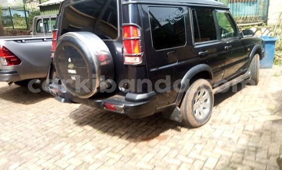 Gura Yakoze Land Rover Discovery Black Imodoka i Kampala mu Uganda Gura Yakoze Land Rover Discovery Black Imodoka i Kampala mu Uganda