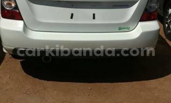 Gura Yakoze Subaru Forester White Imodoka i Kampala mu Uganda Gura Yakoze Subaru Forester White Imodoka i Kampala mu Uganda