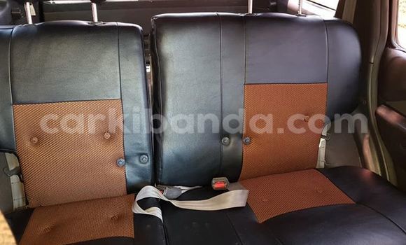 Gura Yakoze Nissan Terrano Regulus Black Imodoka i Kampala mu Uganda Gura Yakoze Nissan Terrano Regulus Black Imodoka i Kampala mu Uganda