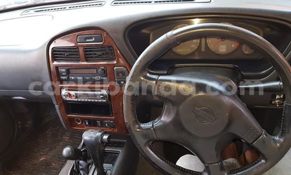 Gura Yakoze Nissan Terrano Regulus Black Imodoka i Kampala mu Uganda Gura Yakoze Nissan Terrano Regulus Black Imodoka i Kampala mu Uganda