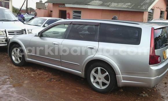 Gura Yakoze Nissan Serena Silver Imodoka i Arua mu Uganda Gura Yakoze Nissan Serena Silver Imodoka i Arua mu Uganda